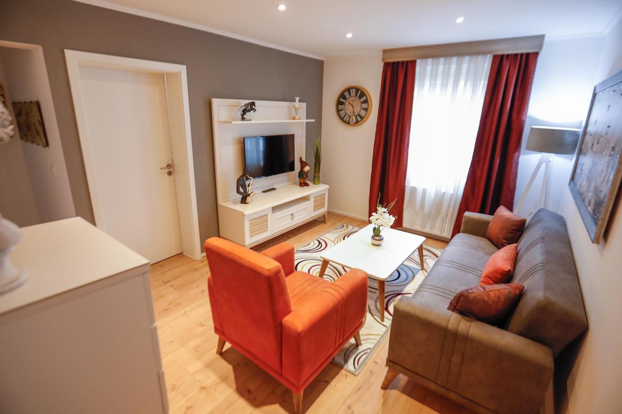 Turis Ferienwohnung 65-3 Triberg im Schwarzwald Bagian luar foto